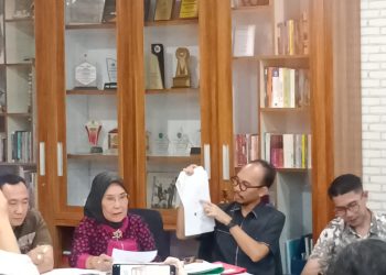 Hubungan Special Antara Sopir dan Istri Owner Travel Umroh, Mulai Terkuak!!