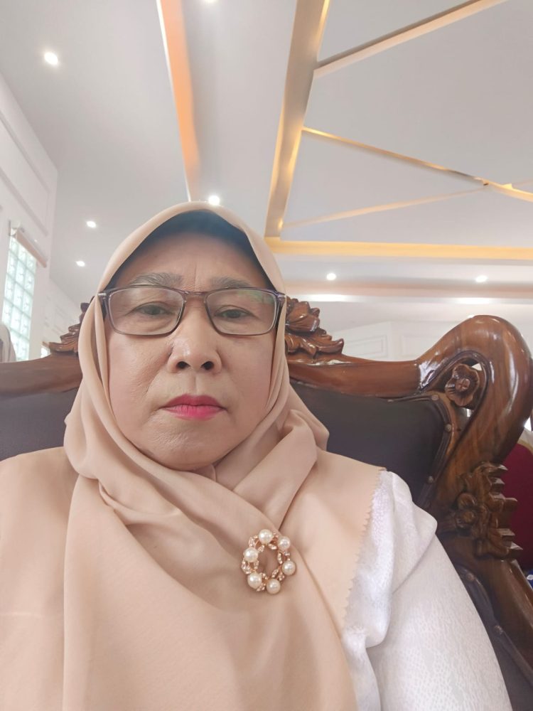 Hj. Harry Susanty  S.Pd.,M.Si Kepala Sekolah SMAN 14 Palembang Mengucapkan Selamat HUT Kota Palembang Ke-1342