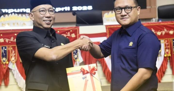 Rapat Paripurna DPRD Provinsi Lampung