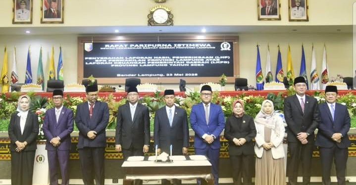 Ketua DPRD Provinsi Lampung Pimpin Rapat Paripurna istimewa DPRD Provinsi Lampung Penyerahan LHP BPK Tahun 2024