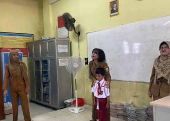 Siswa-siswi SD Negeri 129 Kota Palembang Gelar MPLS Untuk Mengenal Lingkungan Sekolah ‎