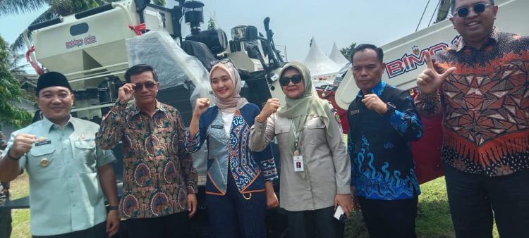 Menko Pemberdayaan Masyarakat Tinjau Program Desaku Maju di Lampung Selatan :Dorong Pembangunan Desa Dari Akar Rumput