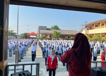 SMP Negeri 19 Kota Palembang Laksanakan Hari Anak Nasional Dengan “Senam Bersama”
