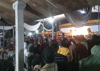 Peringatan Bersih Desa Tasyakuran Desa (Suran) Pekon Margodadi gelar wayang kulit semalam suntuk