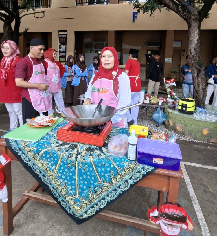 SMP Negeri 19 Kota Palembang, Rayakan HUT RI Ke-80 Dengan Bermacam-macam Lomba Yang Diikuti Guru Dan Siswa-siswi