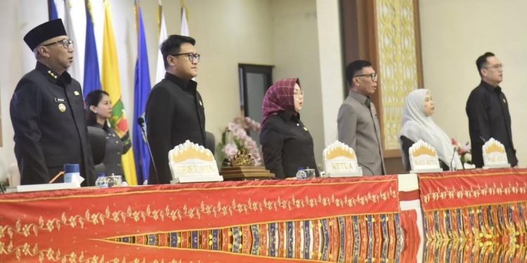 Rapat Paripurna DPRD Provinsi Lampung