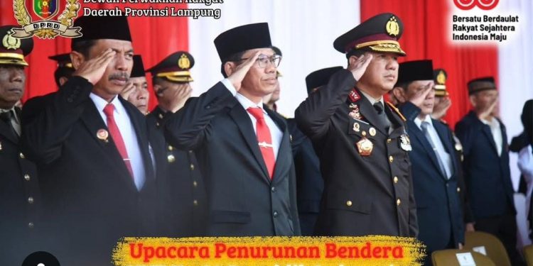 Anggota DPRD Provinsi Lampung Hadiri Upacara Penurunan Bendera