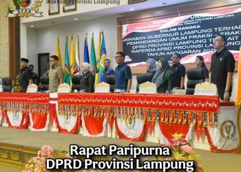 Rapat Paripurna DPRD Provinsi Lampung