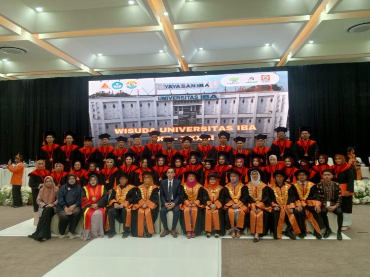 5.186 Alumni: Universitas IBA Kukuhkan Lulusan Baru Di Usia Ke-37 Tahun