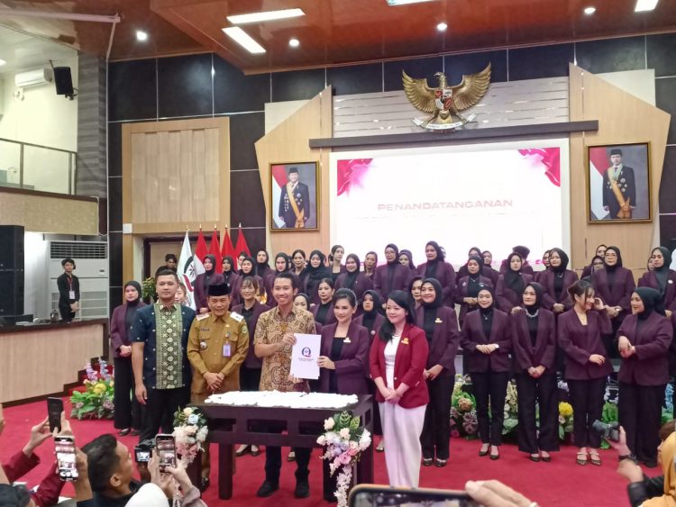 Perempuan Hebat, Ekonomi Kuat: HIPMI Womenpreneur Sumsel Resmi Dilantik, Siap Dongkrak UMKM ke Level Nasional