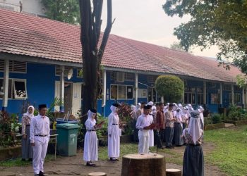 SMAN 14 Palembang Tanamkan Nilai Luhur Pancasila Lewat Upacara Kesaktian Pancasila