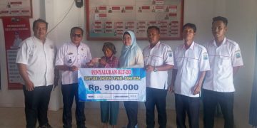 Pemdes Bali Agung Salurkan BLT-DD Kepada 8 KPM