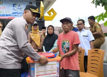 Kapolres Tanggamus Bersama Forkopimda Tinjau Lokasi Banjir Akibat Jebolnya Tanggul Kali Bego