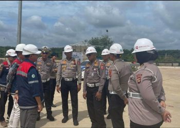 Kasat Lantas Polres Banyuasin Tinjau Jalan Tol dan Alteri, Antisipasi Kendala Jelang Operasi Lilin Nataru 2026