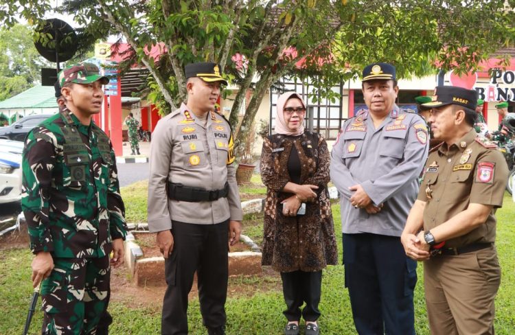 Polres Banyuasin Gelar Apel Pasukan Operasi Lilin Musi 2025, Siap Amankan Arus Mudik dan Balik