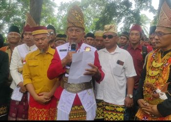 Masyarakat Adat way lima tuntut agar PTPN  way lima kembalikan tanah adat