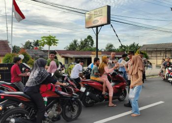 Polsek Palas Kembali Gelar Jumat Berbagi Takjil untuk Pengguna Jalan