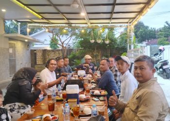 Tim Investigasi Jurnalis Lampung Bukber di Rumah Bone, Pererat Silaturahmi dan Bahas Isu Strategis Daerah
