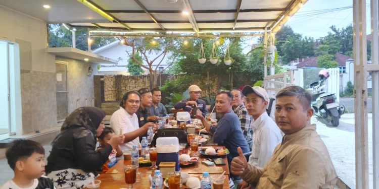 Tim Investigasi Jurnalis Lampung Bukber di Rumah Bone, Pererat Silaturahmi dan Bahas Isu Strategis Daerah