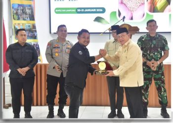 Ketua Komisi II DPRD Provinsi Lampung, Ahmad Basuki, M.Pd.I., mewakili Ketua DPRD Provinsi Lampung Hadiri Kegiatan Pengukuhan Pengurus Kelompok Kontak Tani Nelayan Andalan (KTNA)
