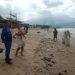 Polisi Imbau Wisatawan Waspada Arus Laut Saat Libur Lebaran di Pantai Lampung Selatan