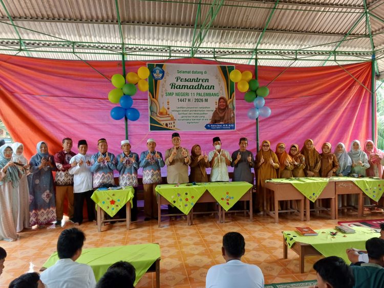 Perbaiki Akhlak Generasi Milenial, SMPN 11 Palembang Gelar Pesantren Ramadan 1447 H) 2026 M