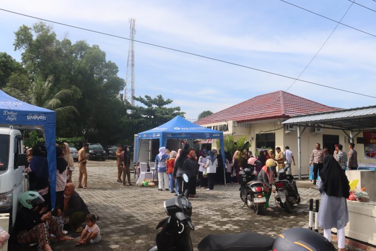 Satgas Ketahanan Pangan Polres Lampung Selatan Gelar Pasar Murah di Polsek Kalianda