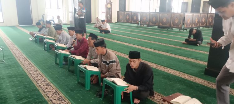 Polda Sumsel dan jajaran gelar Tadarus Al-Quran one Day One Juz