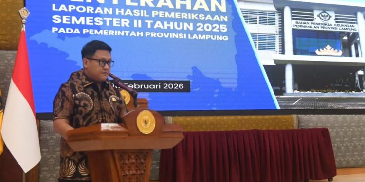 Ketua DPRD Provinsi Lampung A. Giri Akbar, SE., MBA, menghadiri sekaligus memberikan sambutan dalam Acara Penyerahan Laporan Hasil Pemeriksaan (LHP)