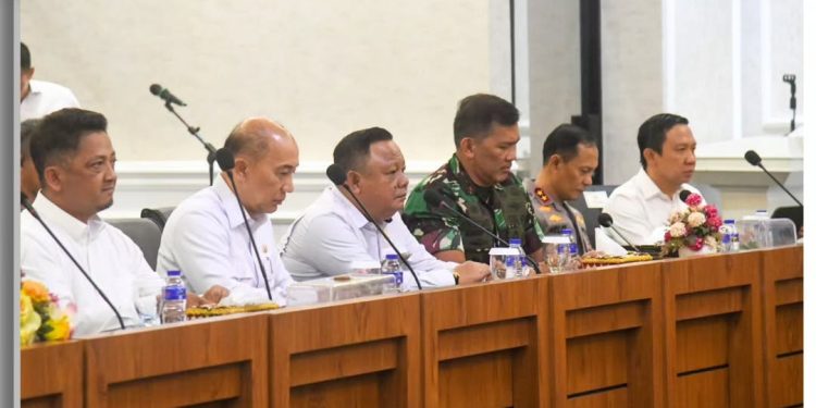 Ketua Komisi IV DPRD Provinsi Lampung, Drs. H. Mukhlis Basri, M.Si, Sambut Baik Kolaborasi Antara Pemerintah Pusat Dan Daerah Serta Sinergi Antarinstansi Dalam Kesiapan Angkutan Lebaran Tahun 2026/1447 Hijriah