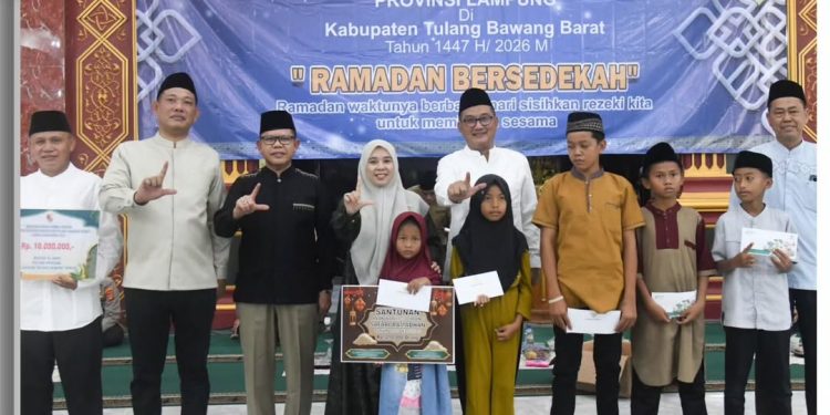 Pemerintah Provinsi Lampung melaksanakan kegiatan Safari Ramadan di Masjid Al Amin Pulung Kencana, dengan mengusung tema “Ramadan Bersedekah”