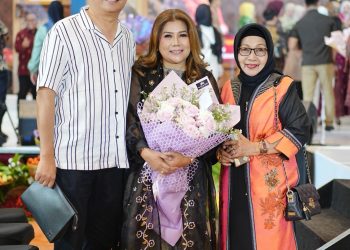 Icha Key Dorong Wastra Sumsel Di Ajang Fashion Dekranasda Sumsel 2026