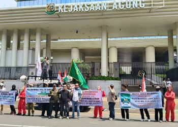 Aksi TRIGA Lampung di Jakarta: Desak DPR RI dan Kejaksaan Agung Tuntaskan Konflik Agraria PT SGC