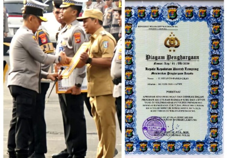 Riyanto pamungkas Bupati Pringsewu Dapat Penghargaan Dari Kapolda Lampung
