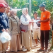 PMI Provinsi Lampung dan Anggota DPRD Hj.Elly Wahyuni Salurkan Bantuan Untuk Korban Rumah Roboh di Pesawaran