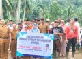 Padat Karya Tunai Desa Way Urang Perbaiki Jalan Menuju Air Panas