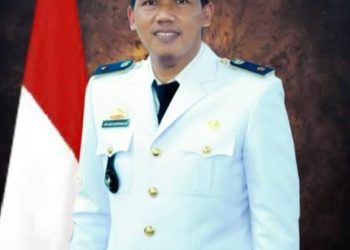 Oknum kades Pujorahayu Tipu warga resmi di laporkan ke Polsek gedung tataan