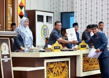 BUPATI PRINGSEWU SAMPAIKAN RANPERDA PERTANGGUNGJAWABAN PELAKSANAAN APBD TAHUN ANGGARAN 2025