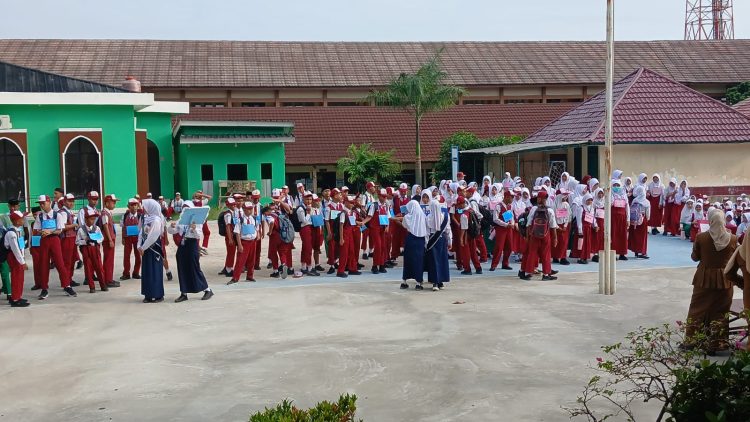MPLS SMP Negeri 4 Palembang Resmi Dibuka, Wujudkan Siswa Berkarakter dan Berprestasi