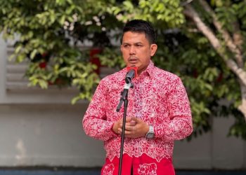 Pengurus Organisasi Siswa SMAN 6 Palembang Resmi Dilantik, M. Yani: Jadilah Pemimpin Muda yang Berintegritas dan Berprestasi