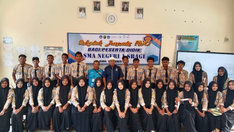 IWO Lampung Selatan Cetak Jurnalis Muda, Puluhan Siswa SMAN 1 Sragi Ikuti Sekolah Jurnalis IWO